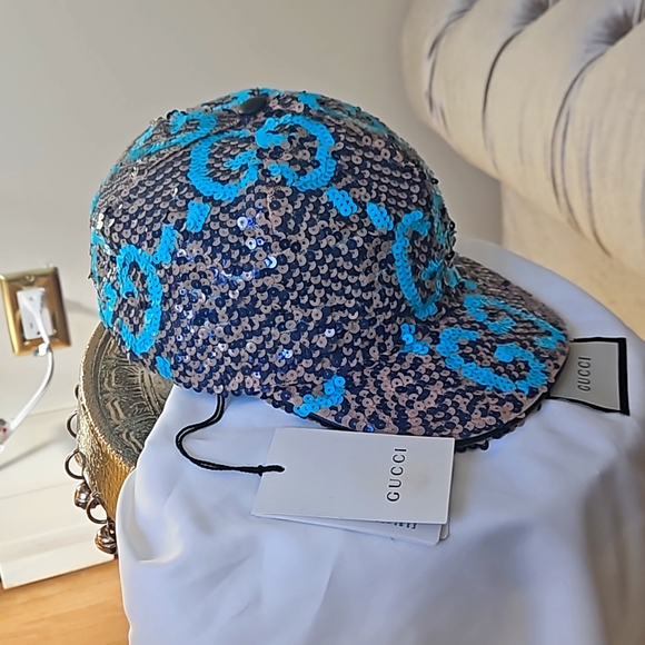 NWT Gucci GG Sequin Baseball Hat Paill Small - Picture 2 of 11